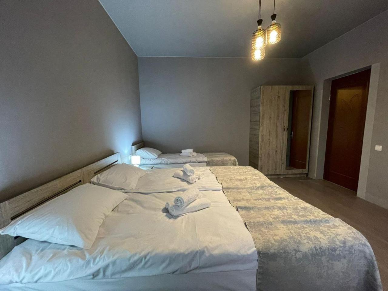 Hotel Lumi Zugdidi Extérieur photo